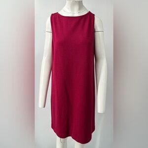 St. John PF21 GRP1 Wool Blend Sleeveless Shift Dress in Cherry sz M NWT